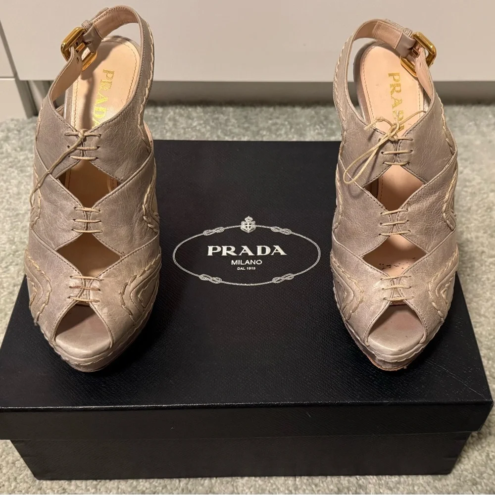 Prada Women's Cream Leather Platform Heels - Picture 4 of 4